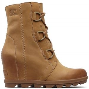 Sorel Joan of arc boots